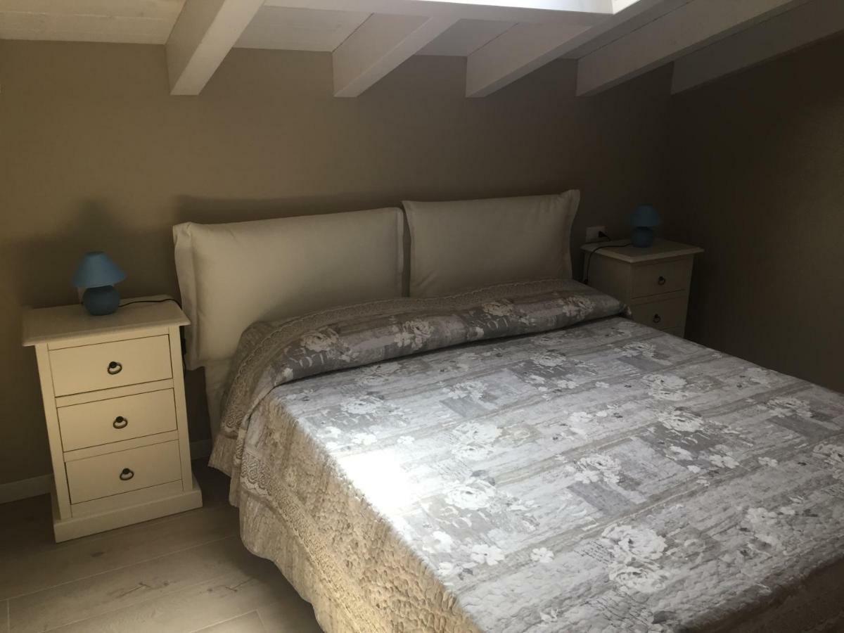 Residence Elegance Ville Ed Appartamenti A Porto Pino Bagian luar foto